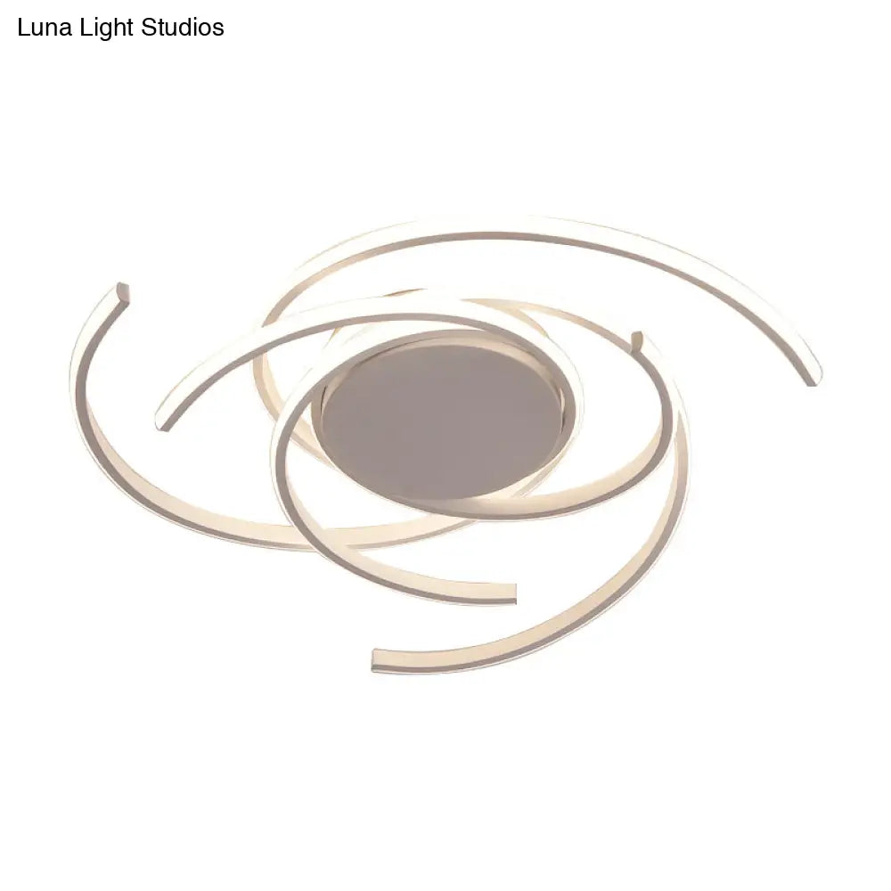 Lámpara de techo empotrada DecorBites™ Contemporary Twisted de 22"/29.5" de ancho - LED, acrílica - Blanca/Negra