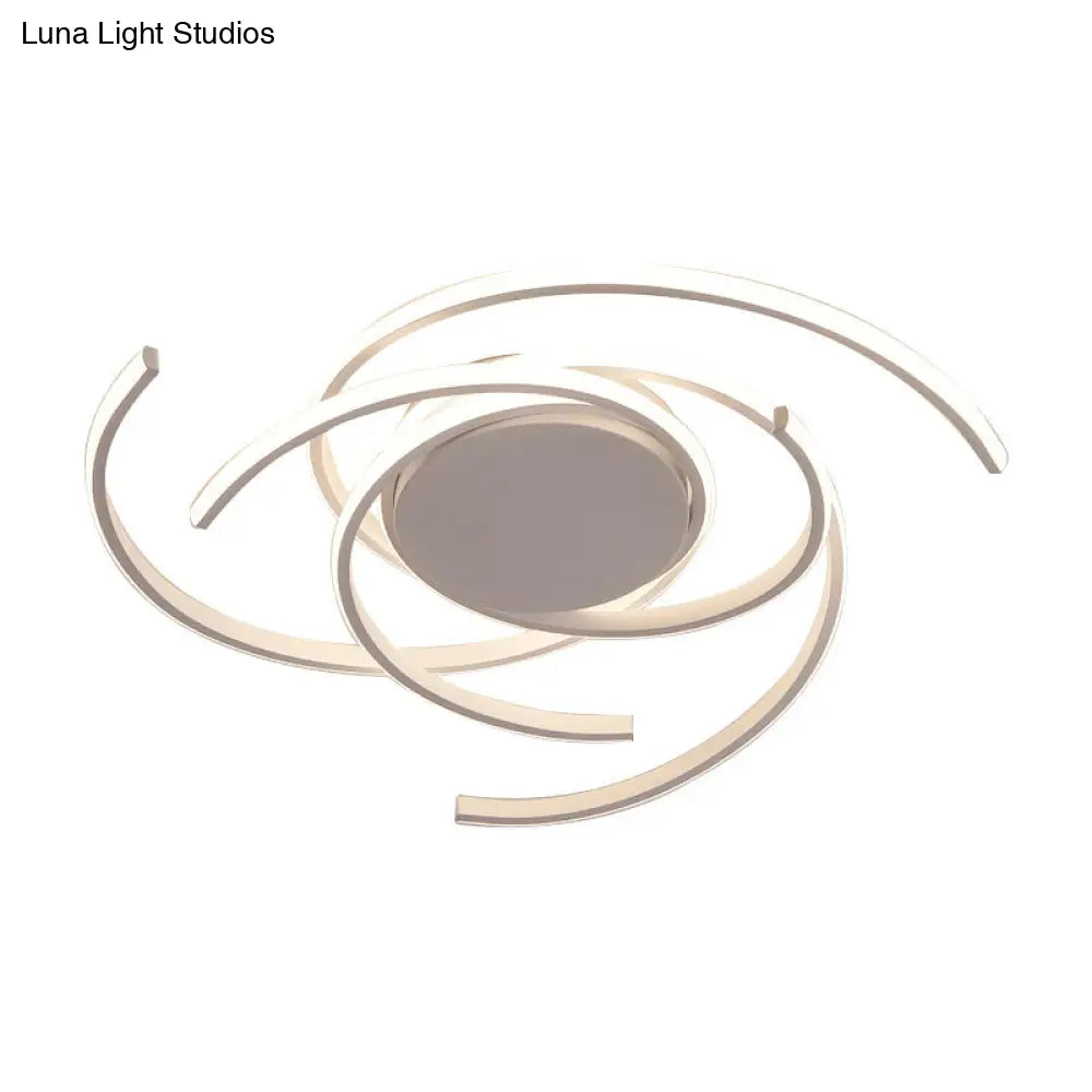 Lámpara de techo empotrada DecorBites™ Contemporary Twisted de 22"/29.5" de ancho - LED, acrílica - Blanca/Negra