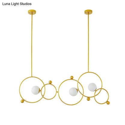 Lámpara colgante de isla DecorBites™ contemporánea de 3 luces con anillo de cristal dorado y varillas ajustables
