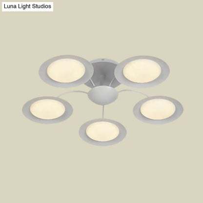 DecorBites™ DecorBites™ Contemporary 5-Head Radial White LED Semi Flush Mount Light with Acrylic Shade