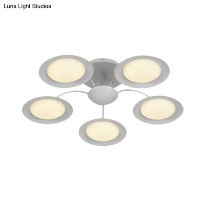 DecorBites™ DecorBites™ Contemporary 5-Head Radial White LED Semi Flush Mount Light with Acrylic Shade