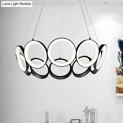 Lámpara de araña LED contemporánea de acrílico negro/dorado - Lámpara colgante de múltiples anillos en blanco/cálido para sala de estar