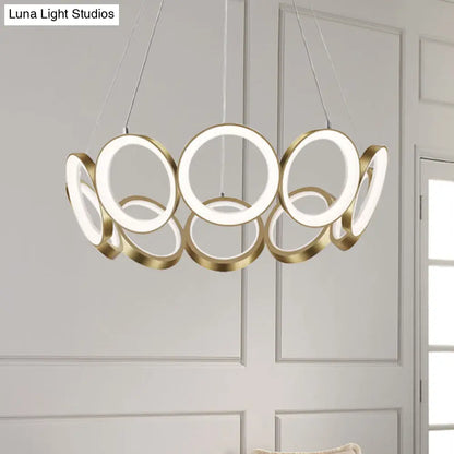 Lámpara de araña LED contemporánea de acrílico negro/dorado - Lámpara colgante de múltiples anillos en blanco/cálido para sala de estar