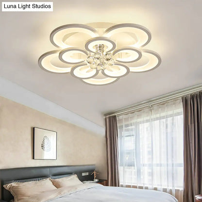 Lámpara de techo empotrada contemporánea DecorBites™ de acrílico con colgante de cristal - Diseño circular multicapa (10/12/16 luces, blanca)