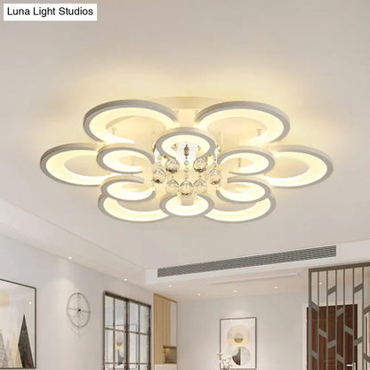 Lámpara de techo empotrada contemporánea DecorBites™ de acrílico con colgante de cristal - Diseño circular multicapa (10/12/16 luces, blanca)