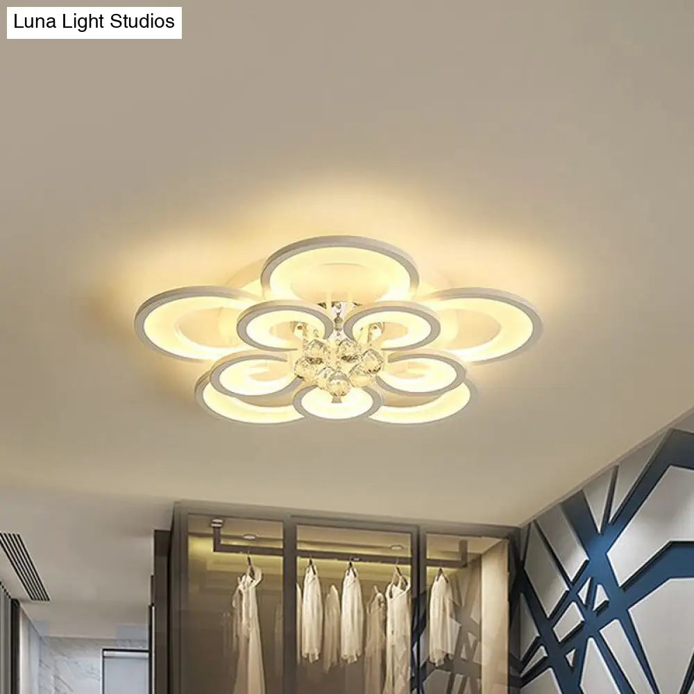 Lámpara de techo empotrada contemporánea DecorBites™ de acrílico con colgante de cristal - Diseño circular multicapa (10/12/16 luces, blanca)