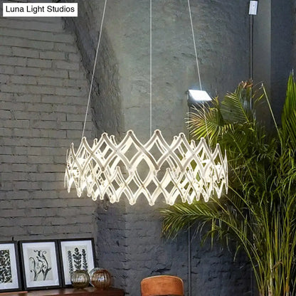 Lámpara de araña LED acrílica contemporánea - Rejilla de 31,5"/23,5" de ancho, cromo/dorado, luz cálida/blanca