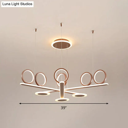 Lámpara de araña LED contemporánea de acrílico: Lámpara colgante tipo anillo color café en blanco cálido, 80 cm/99 cm de ancho