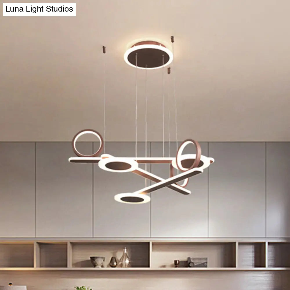 Lámpara de araña LED contemporánea de acrílico: Lámpara colgante tipo anillo color café en blanco cálido, 80 cm/99 cm de ancho