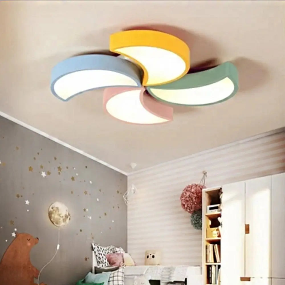Lámpara de techo LED contemporánea DecorBites™ de acrílico blanco para dormitorio infantil