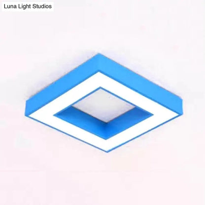 Lámpara de techo cuadrada contemporánea DecorBites™ de acrílico para dormitorio infantil