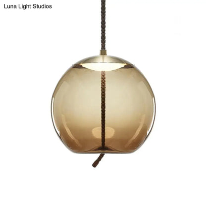 Lámpara colgante contemporánea de cristal ámbar: elegante luminaria colgante para el comedor