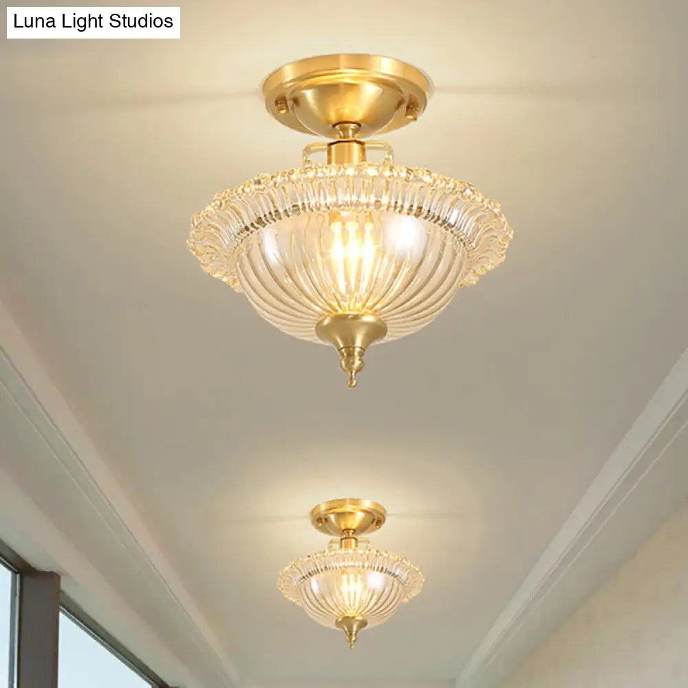 Lámpara de techo empotrada DecorBites™ contemporánea de latón con pantalla de cristal ondulado semiempotrada acampanada - 1 luz