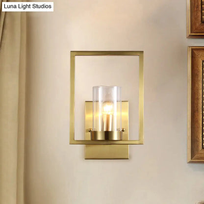 Aplique de pared contemporáneo DecorBites™ de latón con pantalla de cristal transparente - Lámpara cilíndrica para dormitorio