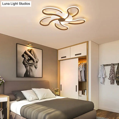 DecorBites™ Aplique de techo contemporáneo de acrílico marrón - Diseño floral - 5/6/7 luces - Luz cálida/blanca - Amplia selección (31,5"/39"/46,5")