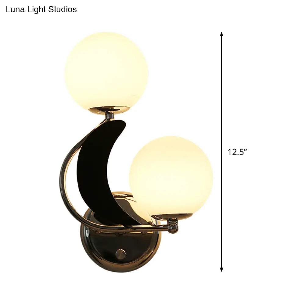 Aplique de pared contemporáneo DecorBites™ cromado con pantalla de cristal opalino - Iluminación de pared metálica