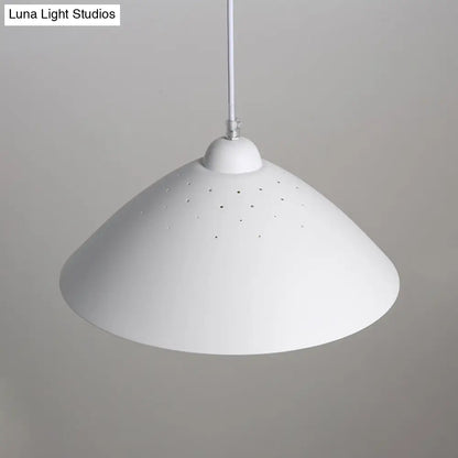 Contemporary Conical Metal Pendant Lamp - 1 Light Black/White - Perfect for Dining Room