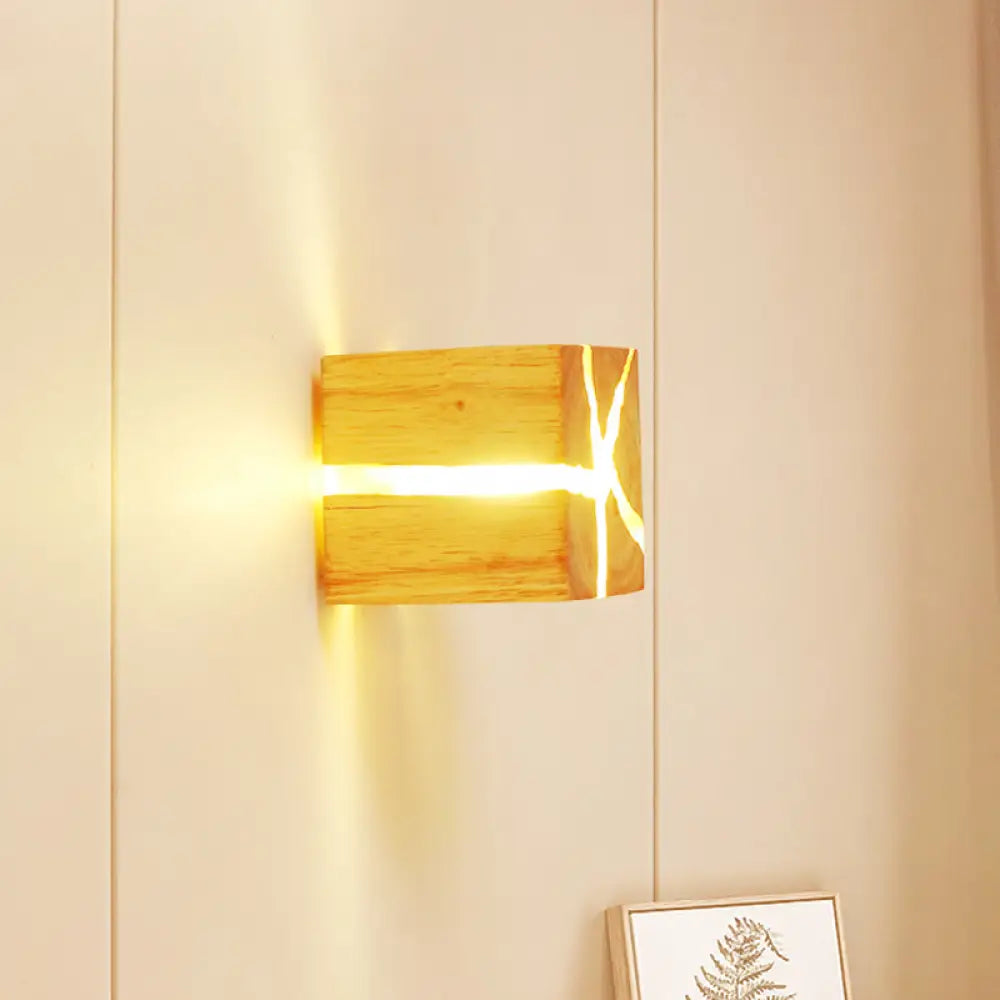 Aplique de pared LED DecorBites™ Contemporary Cube de madera en BurlyWood - 1 luz
