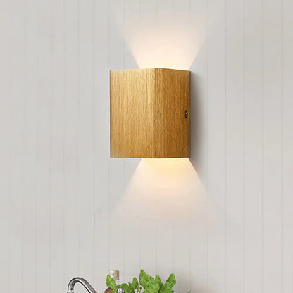 DecorBites™ DecorBites™ Contemporary Cuboid Metal LED Wall Sconce - Bronze/Gold/White Light for Living Room