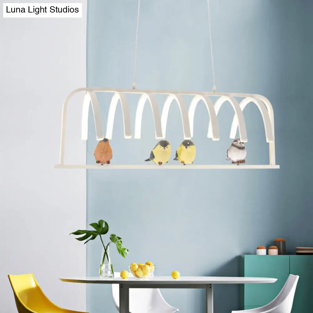 Lámpara de araña curva contemporánea de acrílico con iluminación LED, lámpara colgante moderna blanca con luz cálida/blanca/natural