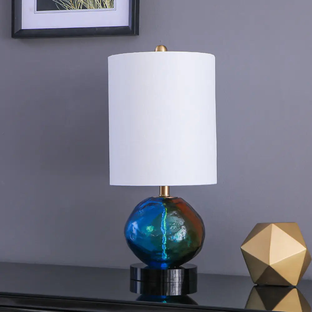 Lámpara de mesa cilíndrica contemporánea de tela con decoración de esmalte verde - Lámpara de noche blanca