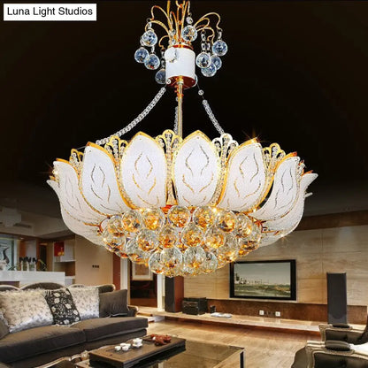 Lámpara de araña contemporánea con forma de loto y bola de cristal facetada – Dorada, 3 luces múltiples – 40,6 cm / 49,5 cm / 59,7 cm de ancho