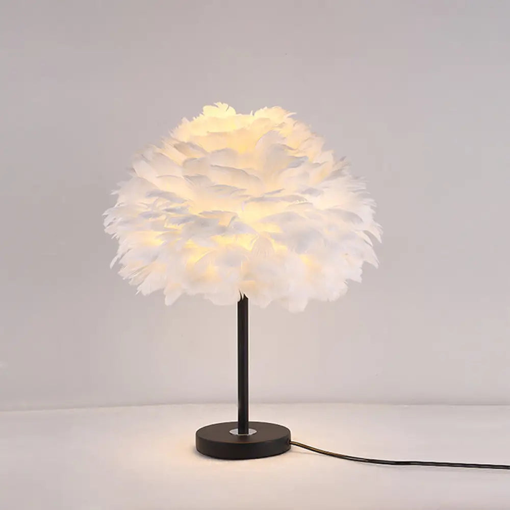 Contemporary Feather Flower Table Lamp - Single-Bulb Night Light for Bedroom