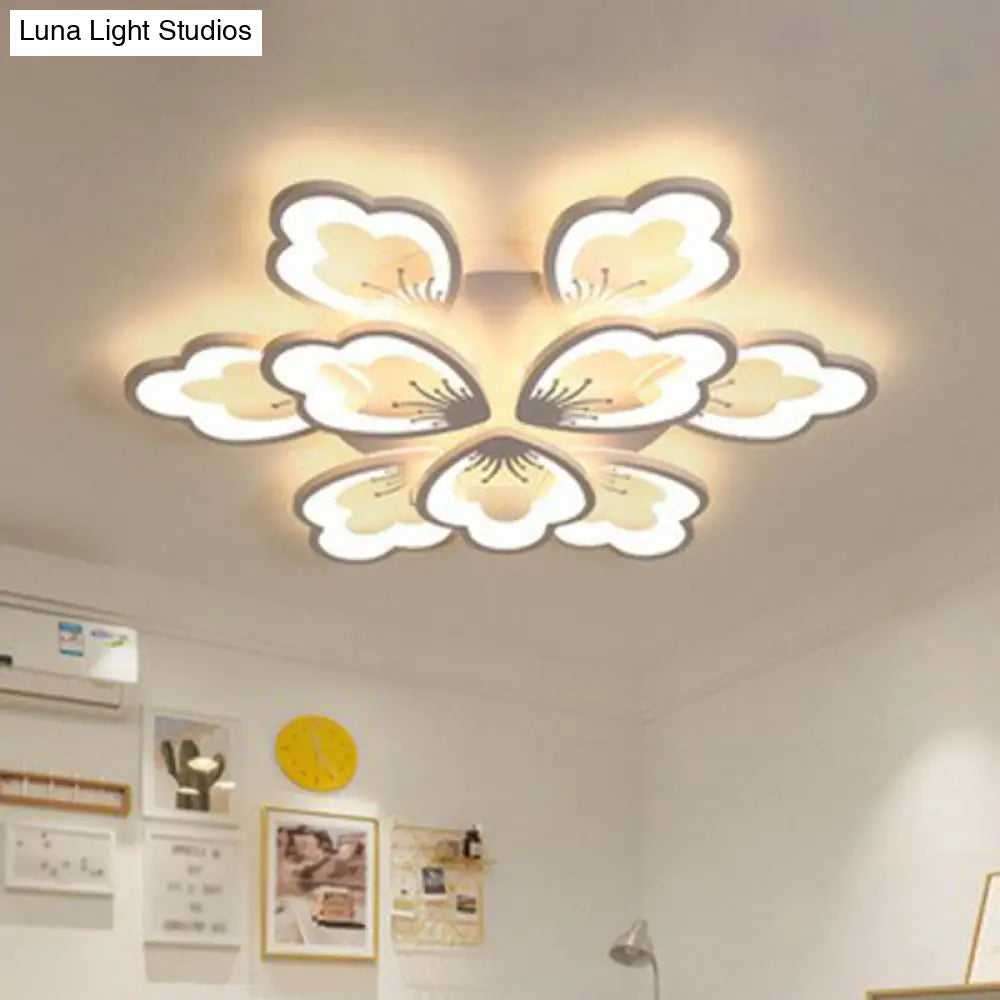 DecorBites™ DecorBites™ Contemporary Floral LED Flush Mount Ceiling Light - Acrylic Living Room Fixture