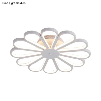Lámpara de techo semiempotrada LED DecorBites™ con forma de flor contemporánea en acrílico blanco/tono cálido