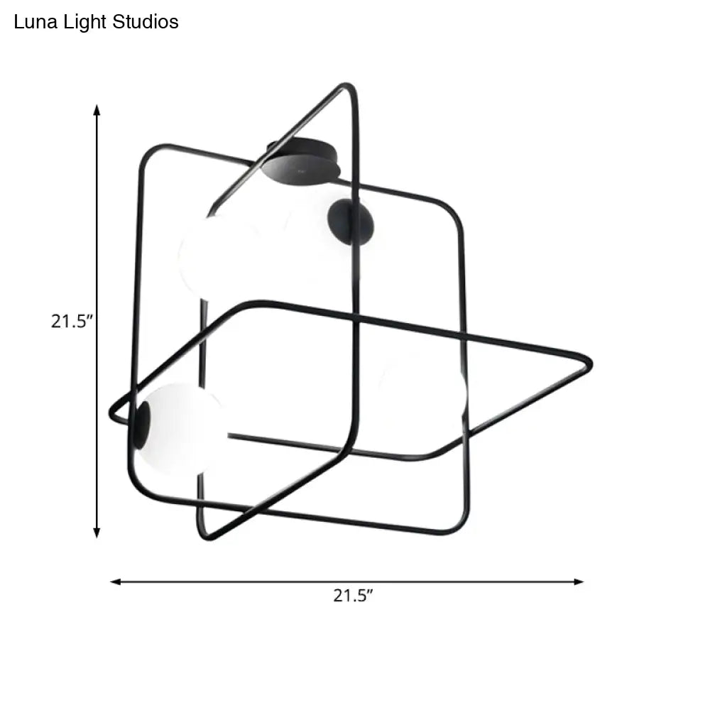 Lámpara de techo contemporánea DecorBites™ con 4 cabezales, cristal blanco mate, acabado negro/blanco/dorado