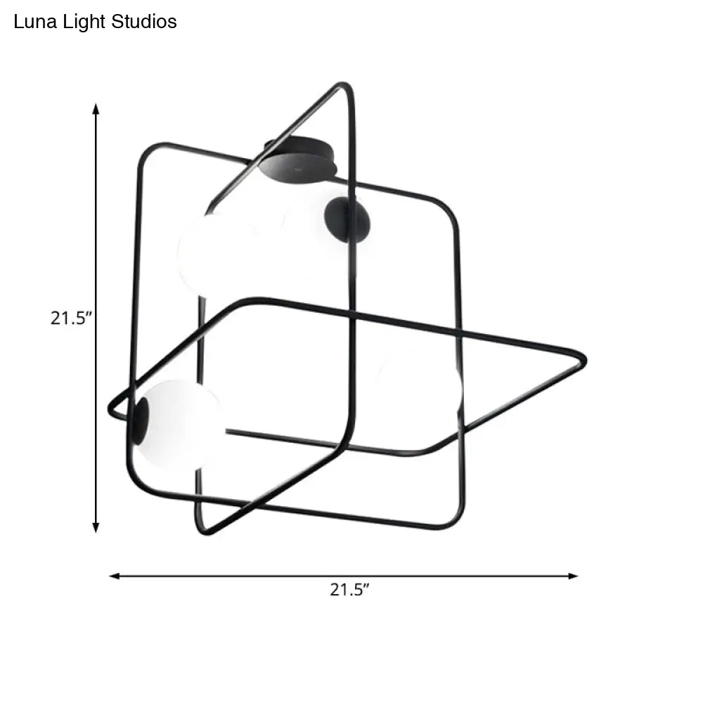 Lámpara de techo contemporánea DecorBites™ con 4 cabezales, cristal blanco mate, acabado negro/blanco/dorado