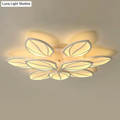 ديكوربايتس™ ديكوربايتس™ مصباح سقف LED أكريليك معاصر بأوراق الشجر لغرفة النوم - تركيب شبه مسطح باللون الأبيض