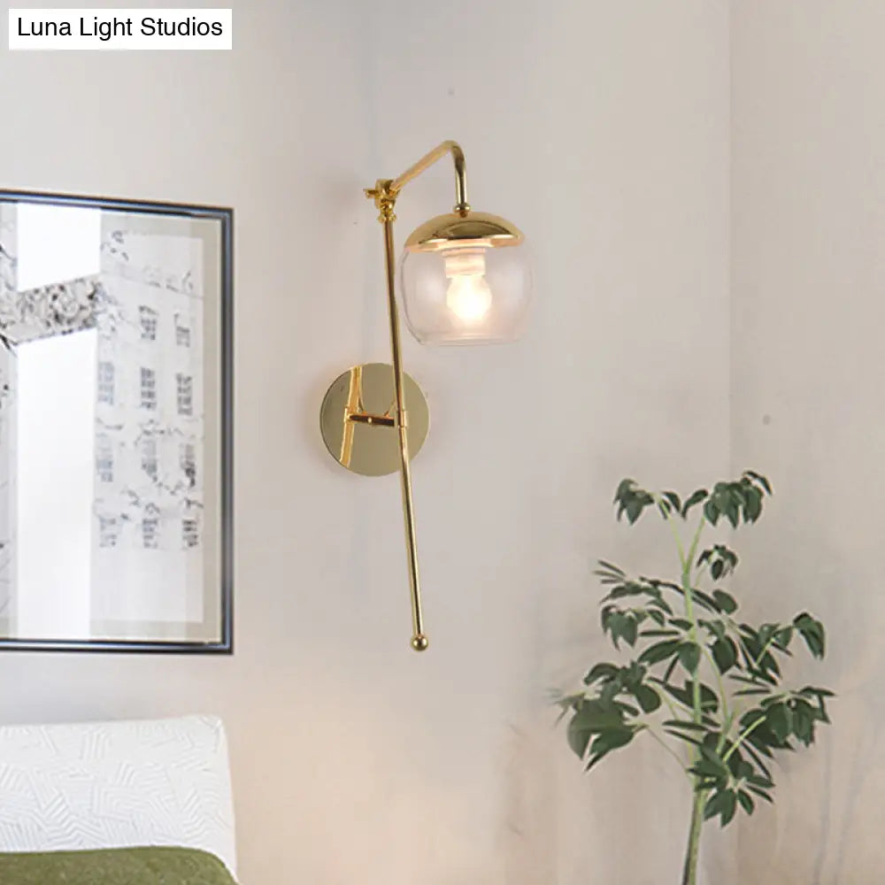 Aplique de pared contemporáneo DecorBites™ de cristal con brazo en acabado latón - Luz para dormitorio de 1 bombilla