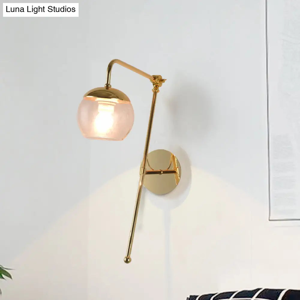 Aplique de pared contemporáneo DecorBites™ de cristal con brazo en acabado latón - Luz para dormitorio de 1 bombilla