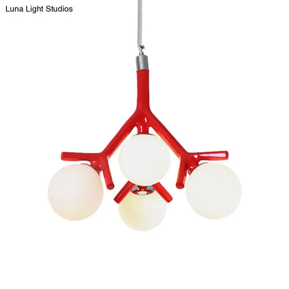 Lámpara de techo colgante contemporánea Global de 4 luces en cristal blanco con diseño de ramas - Disponible en blanco/negro/rojo