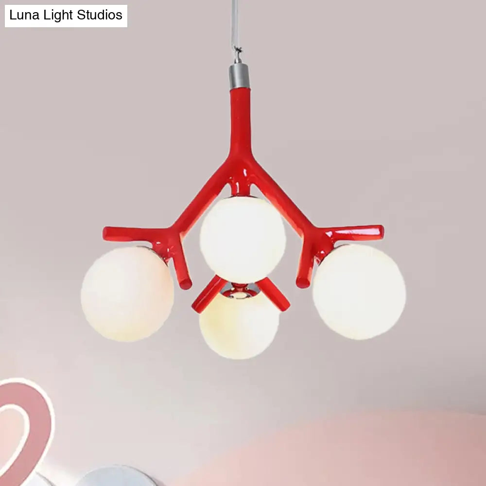 Lámpara de techo colgante contemporánea Global de 4 luces en cristal blanco con diseño de ramas - Disponible en blanco/negro/rojo