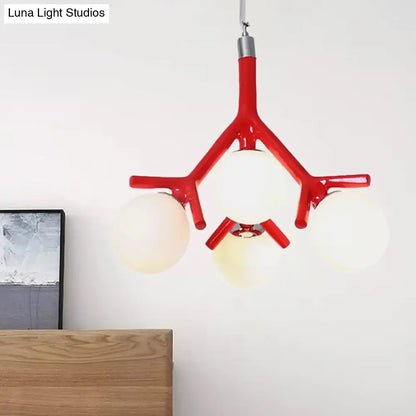 Lámpara de techo colgante contemporánea Global de 4 luces en cristal blanco con diseño de ramas - Disponible en blanco/negro/rojo
