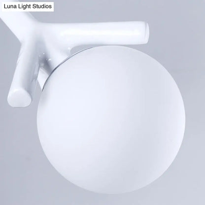 Lámpara de techo colgante contemporánea Global de 4 luces en cristal blanco con diseño de ramas - Disponible en blanco/negro/rojo