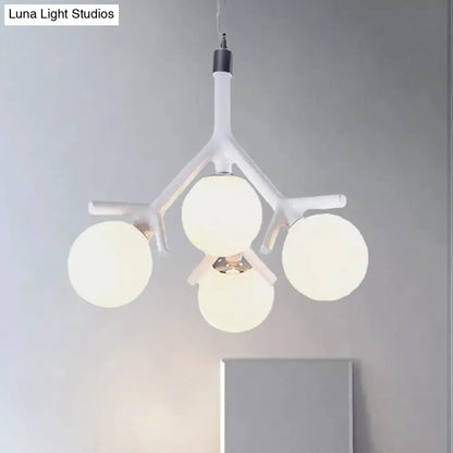 Lámpara de techo colgante contemporánea Global de 4 luces en cristal blanco con diseño de ramas - Disponible en blanco/negro/rojo