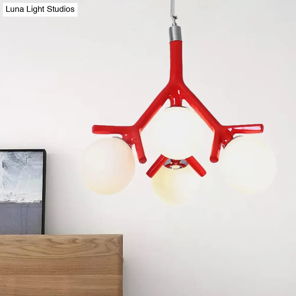Lámpara de techo colgante contemporánea Global de 4 luces en cristal blanco con diseño de ramas - Disponible en blanco/negro/rojo