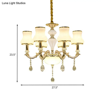 Lámpara de techo contemporánea dorada con 6 luces, cristal opalino y colgante de cristal.