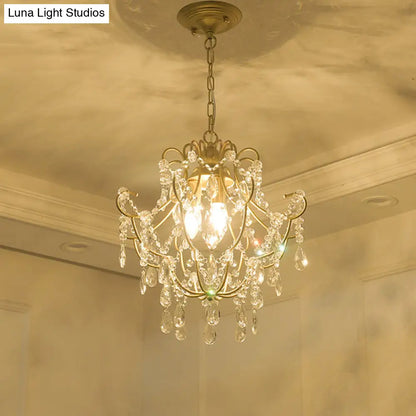 Lámpara de araña contemporánea de cristal dorado con 3 brazos curvos - Iluminación colgante para sala de estar