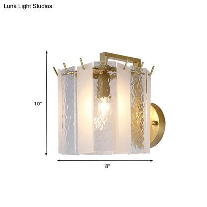 Aplique de pared DecorBites™ contemporáneo dorado con forma de tambor, acabado esmerilado y cristal de agua - 1 luz