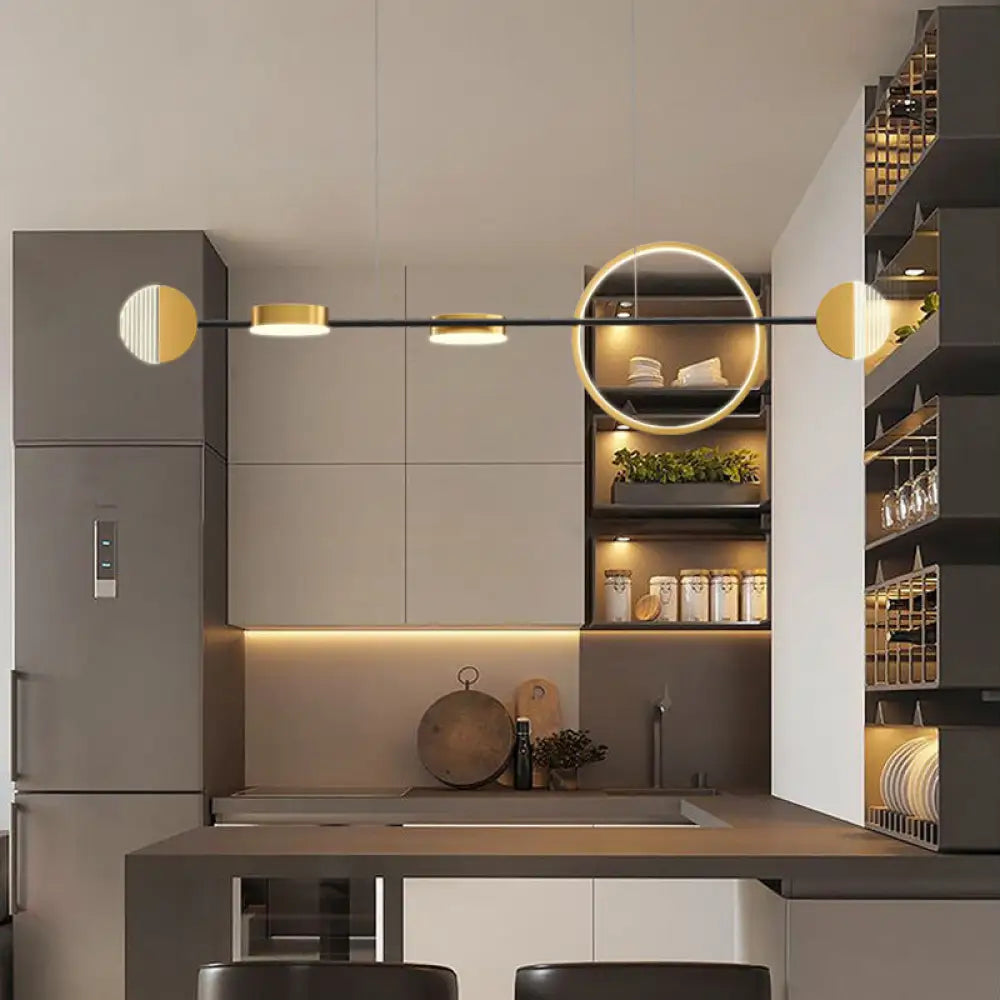 Lámpara colgante LED dorada contemporánea DecorBites™ para comedor - Iluminación circular metálica para isla de techo