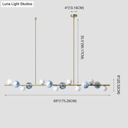 Lámpara colgante DecorBites™ contemporánea de metal dorado con esfera de cristal para mesa de comedor