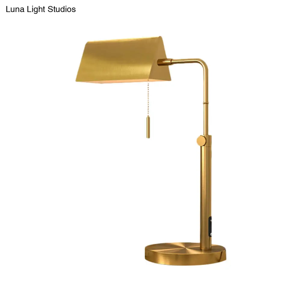 Contemporary Gold Metal Nightstand Lamp with Pull Chain - Rectangle Shape, Perfect for Bedroom