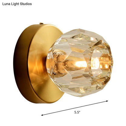 Lámpara de pared contemporánea dorada DecorBites™ para sala de estar con pantalla de vidrio facetado