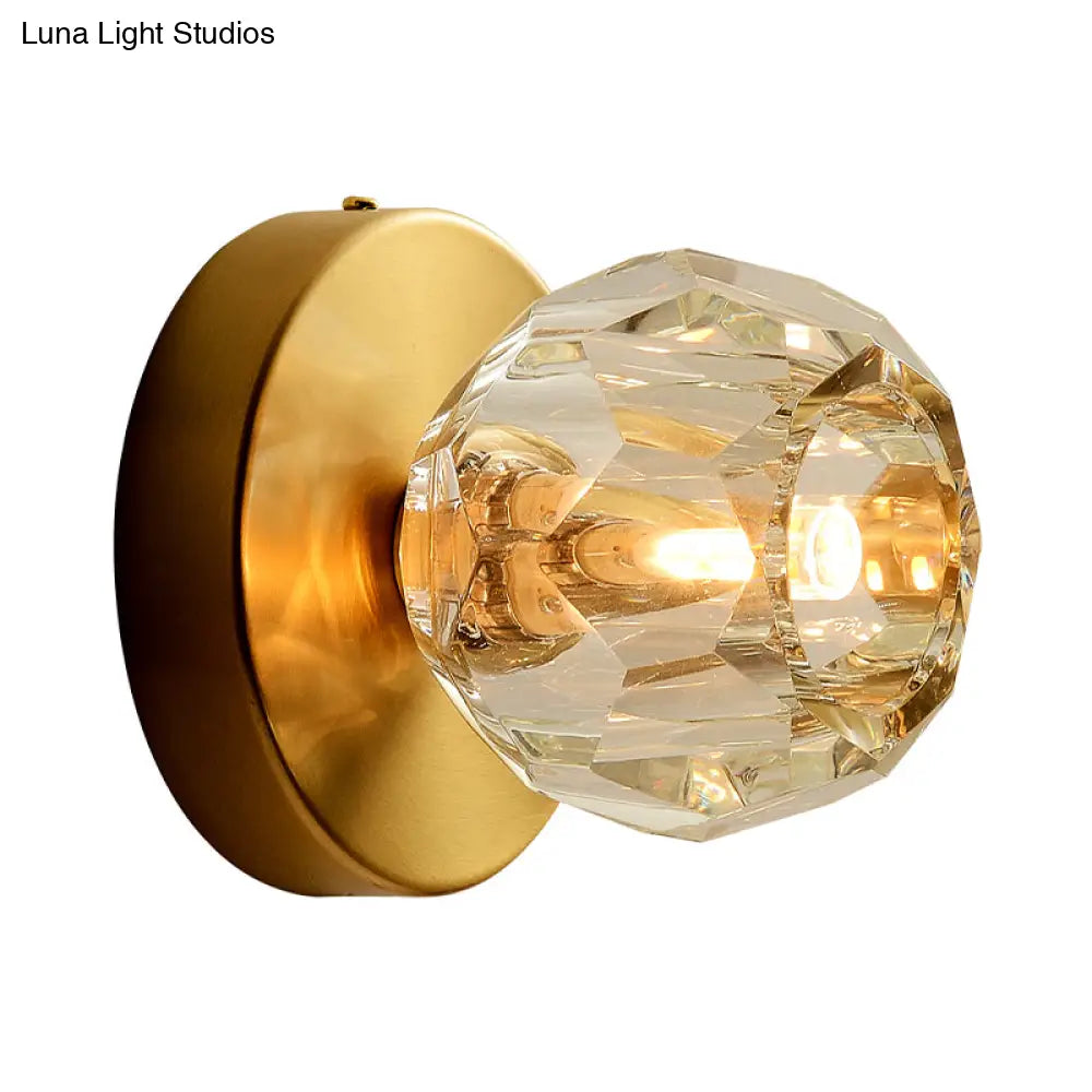 Lámpara de pared contemporánea dorada DecorBites™ para sala de estar con pantalla de vidrio facetado