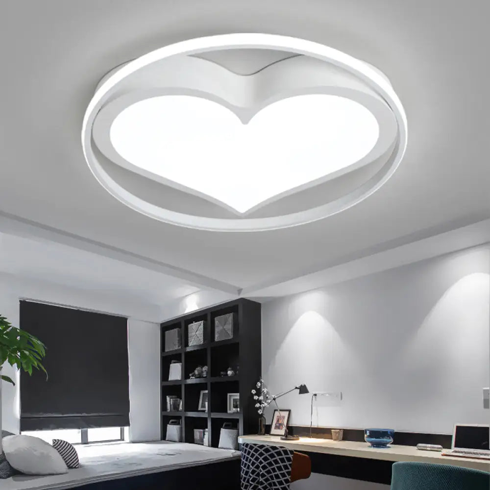 DecorBites™ DecorBites™ Contemporary Heart-Shaped Ceiling Lamp with Acrylic Metal Flush Light for Living Room