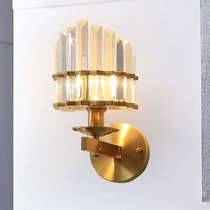 DecorBites™ DecorBites™ Contemporary K9 Crystal Wall Sconce with Black/Brass Finish for Living Room